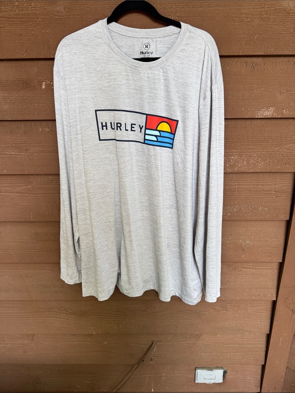 Hurley Light Gray Crew Neck Shirt with Black Logo Print size 3XL